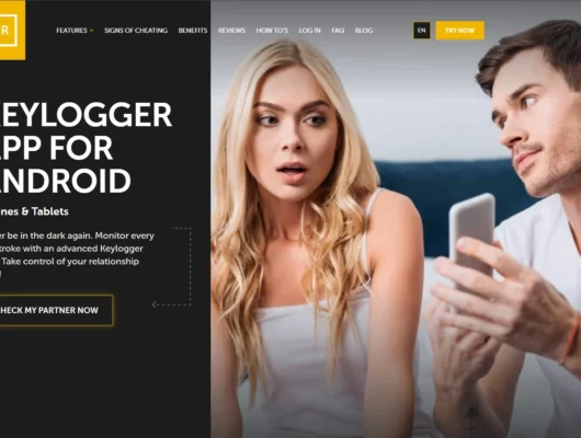 Screenshot of the Spynger Android Keylogger landing page hero section.