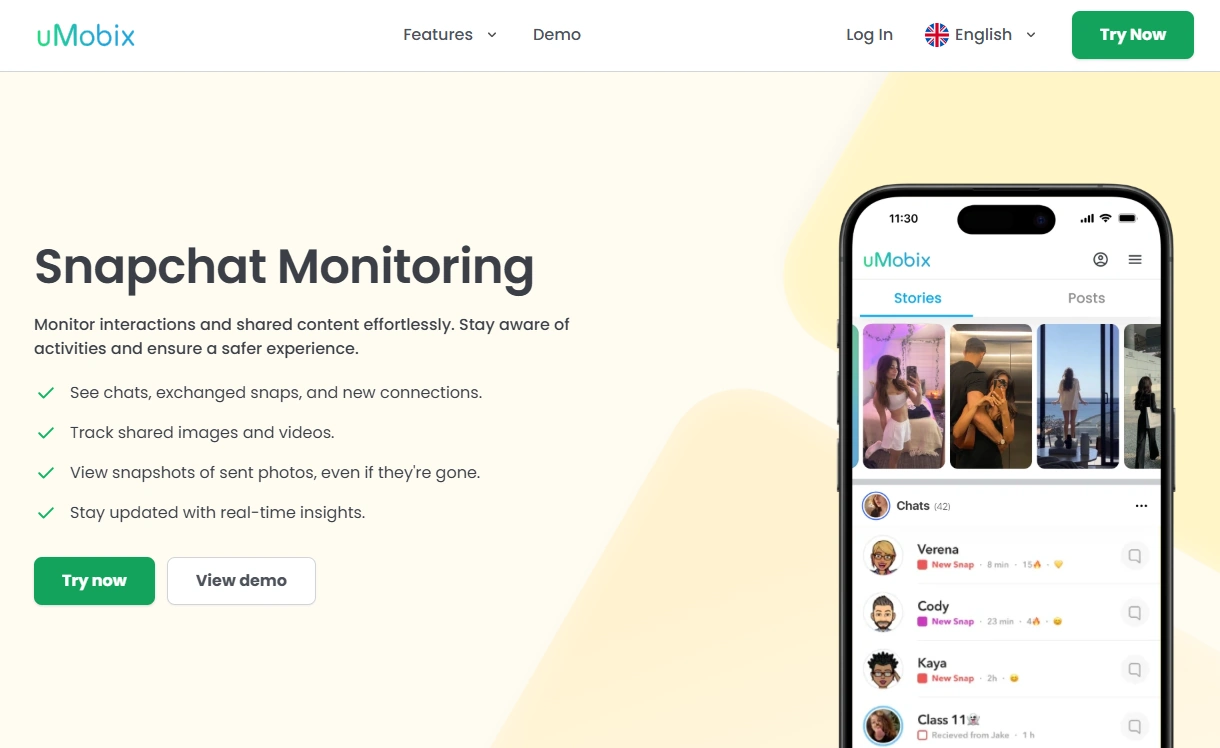 Screenshot of the uMobix Snapchat Monitoring landing page hero section.